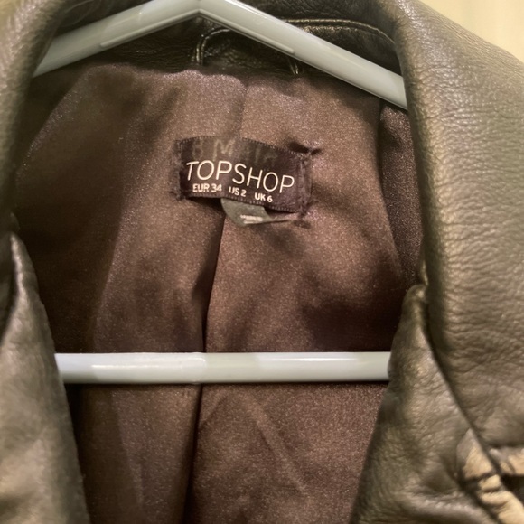 Shadowhunters Screen Worn Maia Roberts Jacket - Picture 3 of 5